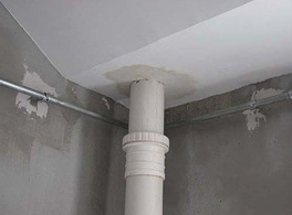 墻體內(nèi)水管漏水怎么防水維修呢？